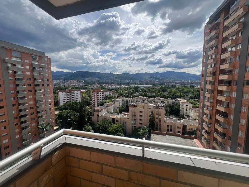APARTAMENTO EN ARRIENDO UBICADO EN EL POBLADO SECTOR PATIO BONITO - 15
