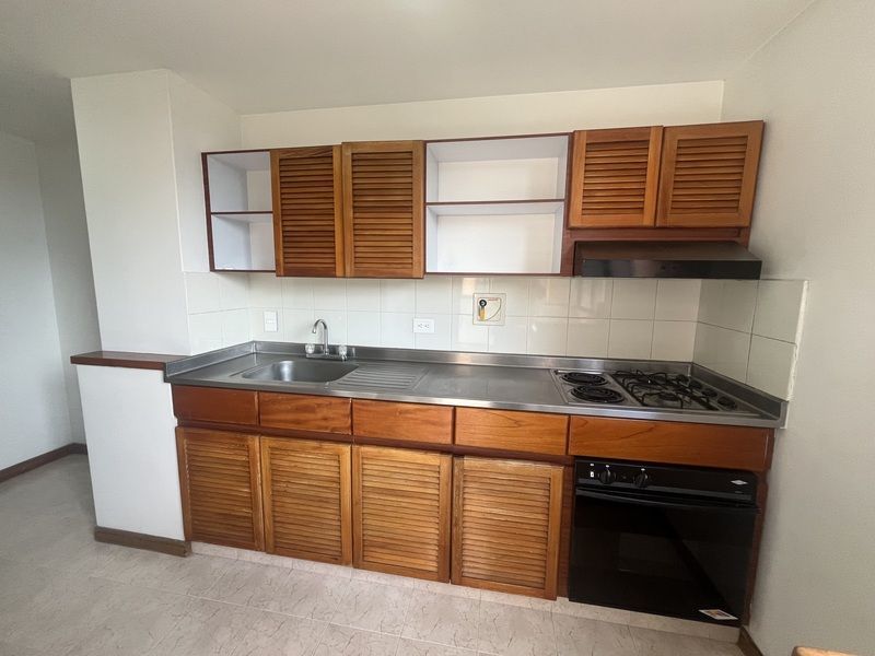APARTAMENTO EN ARRIENDO UBICADO EN EL POBLADO SECTOR COLA DEL ZORRO - 3
