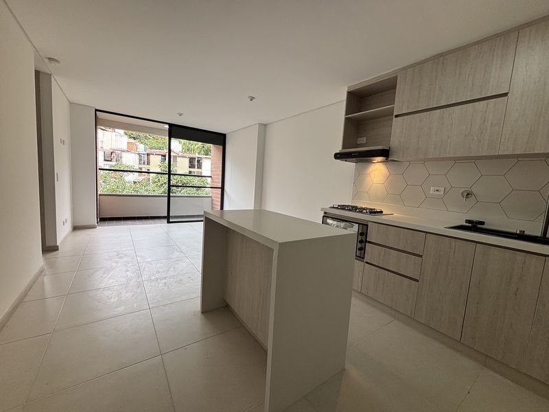 APARTAMENTO EN ARRIENDO UBICADO EN ENVIGADO SECTOR SEÑORIAL - 3