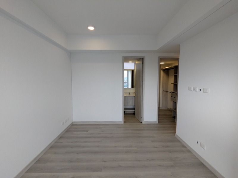APARTAMENTO EN ARRIENDO UBICADO EN EL POBLADO SECTOR CIUDAD DEL RIO - 9