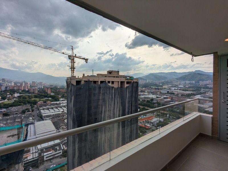 APARTAMENTO EN ARRIENDO UBICADO EN EL POBLADO SECTOR CIUDAD DEL RIO - 14
