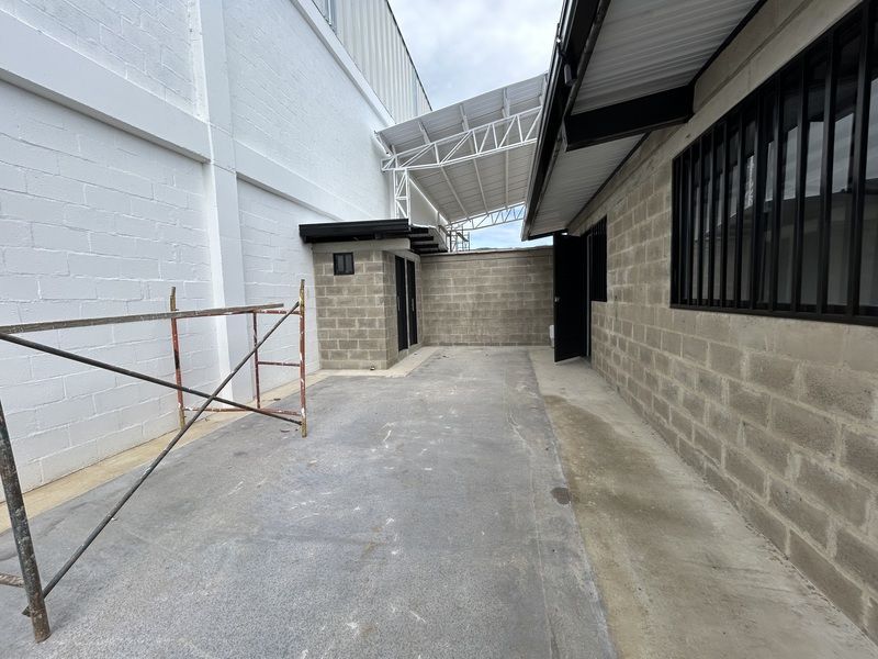 LOCAL EN ARRIENDO UBICADO EN MEDELLIN SECTOR SAN FELIX - 6