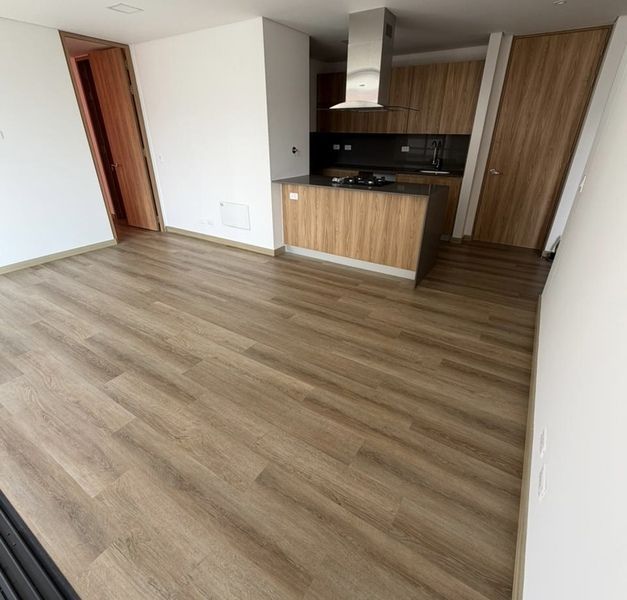 APARTAMENTO EN VENTA UBICADO EN MEDELLIN SECTOR COLORES - 2