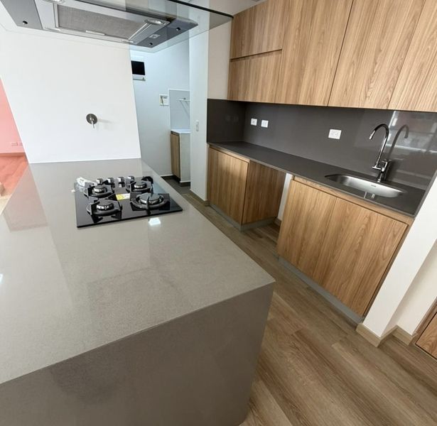 APARTAMENTO EN VENTA UBICADO EN MEDELLIN SECTOR COLORES - 3