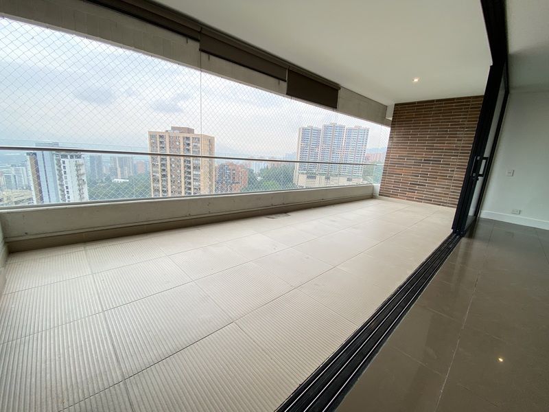 APARTAMENTO EN ARRIENDO UBICADO EN EL POBLADO SECTOR SAN LUCAS - 18