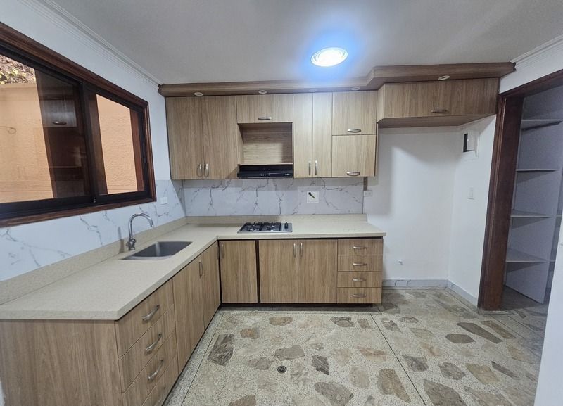 CASA EN ARRIENDO UBICADA EN EL POBLADO SECTOR LOMA DEL INDIO - 7