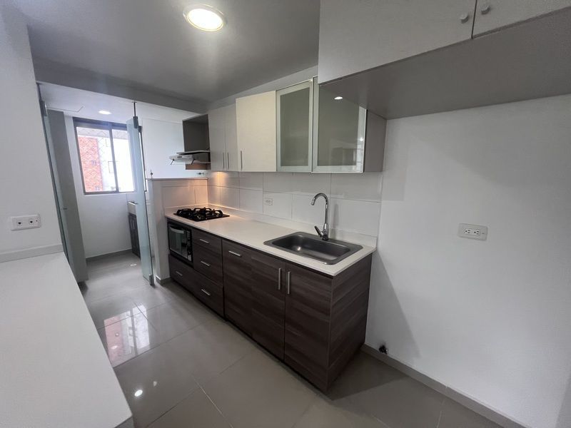 APARTAMENTO EN ARRIENDO UBICADO EN EL POBLADO SECTOR LOMA EL ENCIERRO - 4