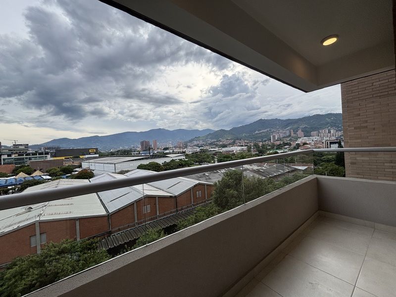 APARTAMENTO EN ARRIENDO UBICADO EN ENVIGADO SECTOR OTRA PARTE - 12