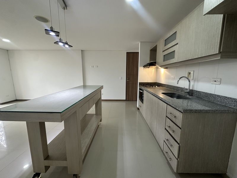 APARTAMENTO EN ARRIENDO UBICADO EN ENVIGADO SECTOR CUMBRES - 5