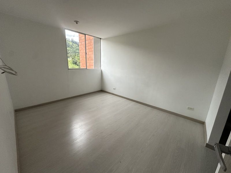 APARTAMENTO EN ARRIENDO UBICADO EN ENVIGADO SECTOR ANTILLAS - 6