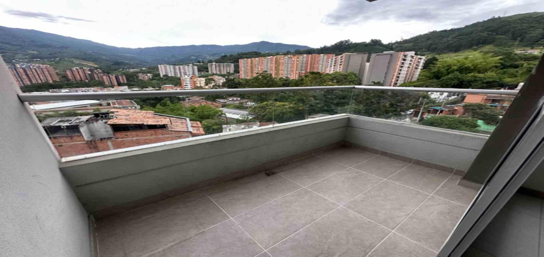 APARTAMENTO EN ARRIENDO UBICADO EN ENVIGADO SECTOR ANTILLAS - 13
