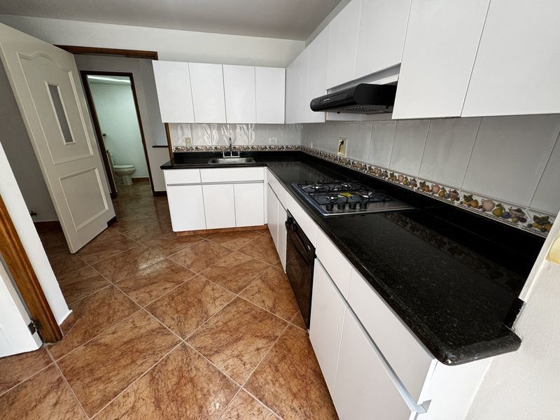 APARTAMENTO EN ARRIENDO UBICADO EN EL POBLADO SECTOR PALMAS - 7