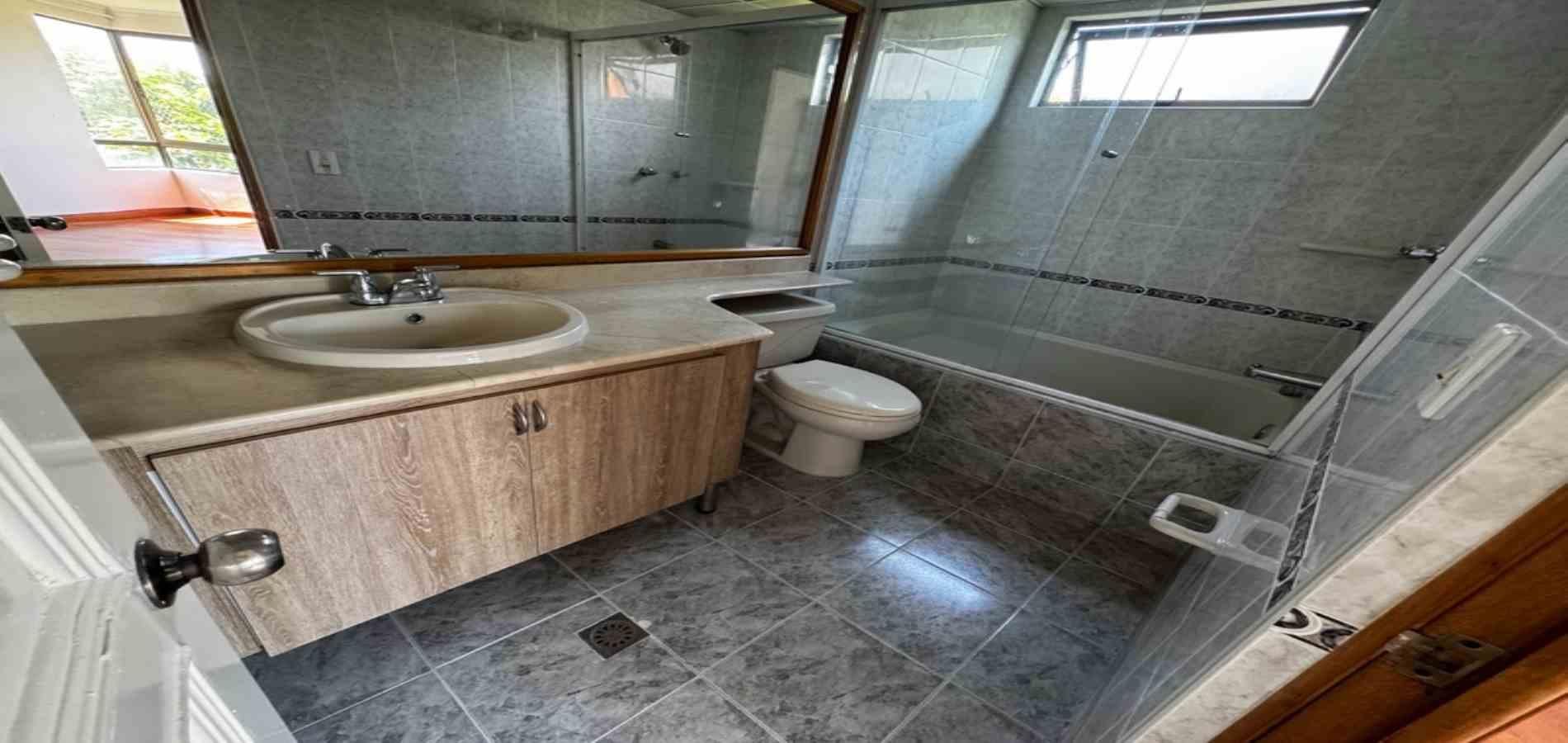 APARTAMENTO EN ARRIENDO UBICADO EN EL POBLADO SECTOR PALMAS - 17