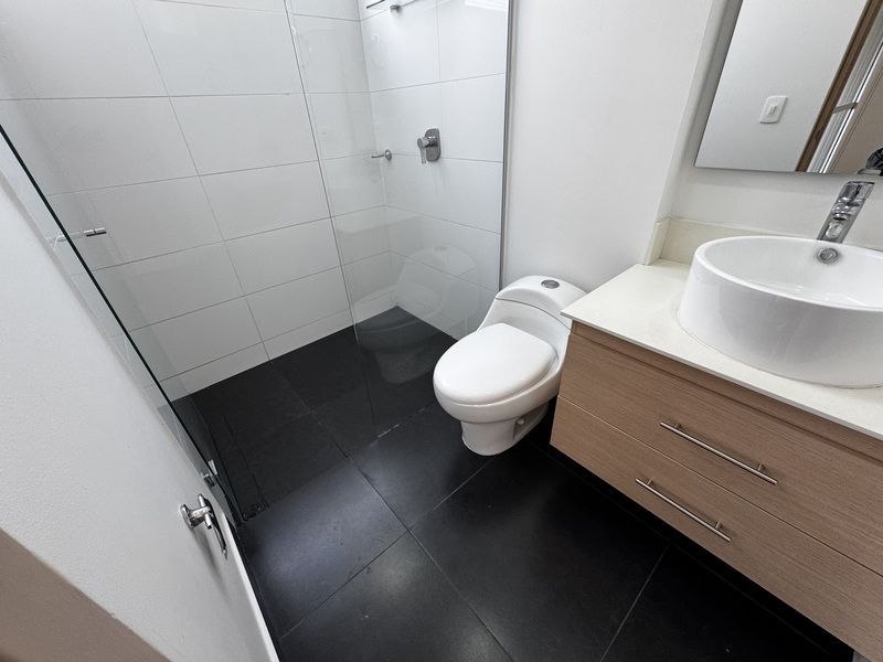 APARTAMENTO EN ARRIENDO UBICADO EN EL POBLADO SECTOR LOS BALSOS - 10