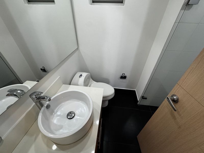 APARTAMENTO EN ARRIENDO UBICADO EN EL POBLADO SECTOR LOS BALSOS - 11