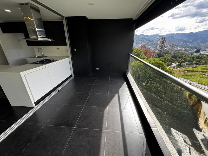 APARTAMENTO EN ARRIENDO UBICADO EN EL POBLADO SECTOR LOS BALSOS - 18