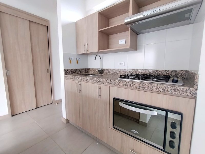 APARTAMENTO EN ARRIENDO UBICADO EN MEDELLIN SECTOR CALASANZ PARTE ALTA - 4