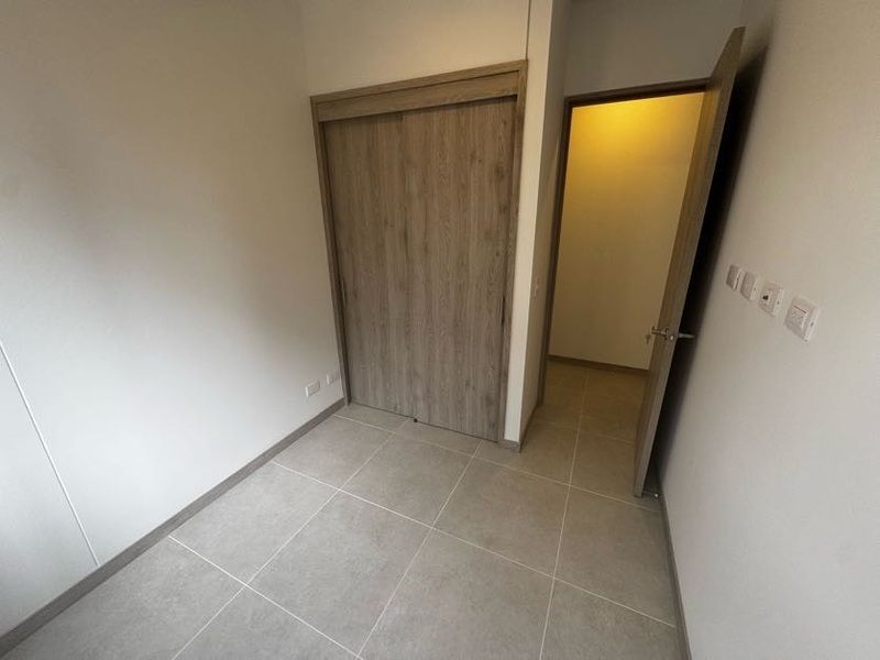 APARTAMENTO EN ARRIENDO UBICADO EN EL POBLADO SECTOR CUIDAD DEL RIO - 9