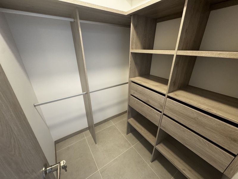 APARTAMENTO EN ARRIENDO UBICADO EN EL POBLADO SECTOR CUIDAD DEL RIO - 12