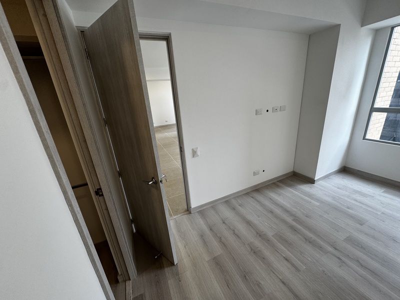 APARTAMENTO EN ARRIENDO UBICADO EN EL POBLADO SECTOR CIUDAD DEL RIO - 10