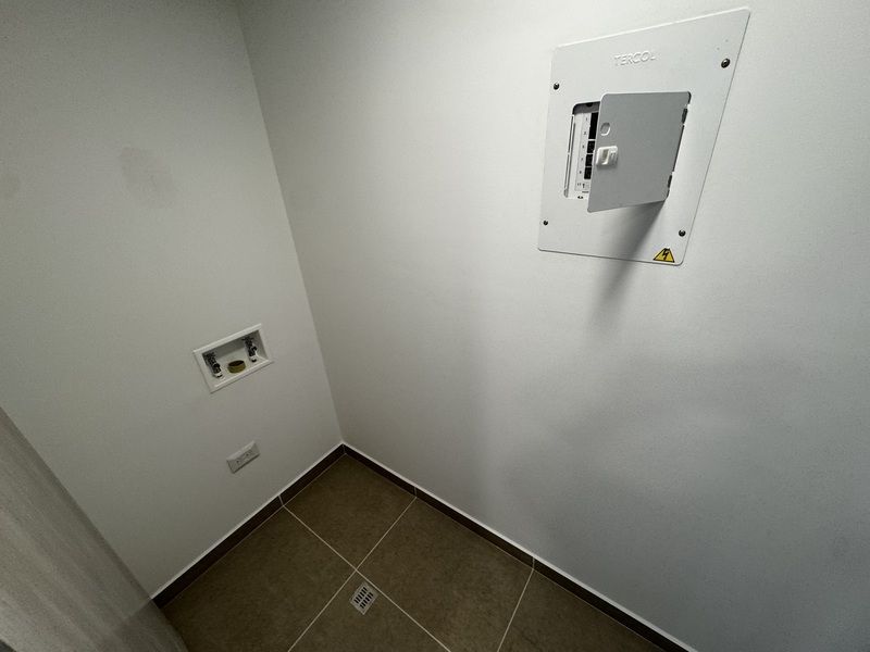 APARTAMENTO EN ARRIENDO UBICADO EN EL POBLADO SECTOR CIUDAD DEL RIO - 18