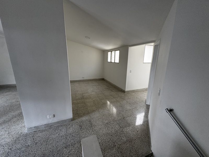 CASA EN ARRIENDO UBICADA EN MEDELLIN SECTOR FLORIDA NUEVA - 4