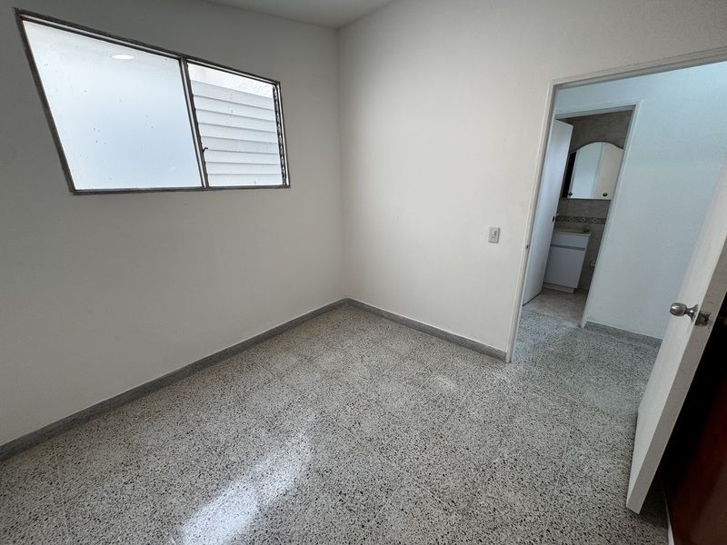 CASA EN ARRIENDO UBICADA EN MEDELLIN SECTOR FLORIDA NUEVA - 11