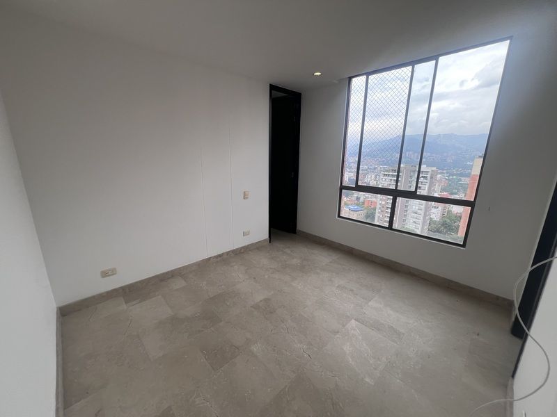 APARTAMENTO EN ARRIENDO UBICADO EN EL POBLADO SECTOR LALINDE - 11