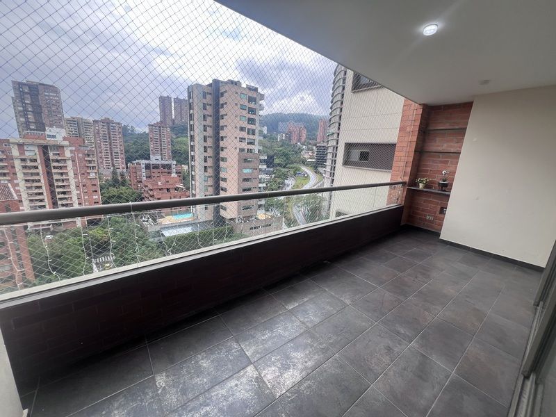 APARTAMENTO EN ARRIENDO UBICADO EN EL POBLADO SECTOR LALINDE - 19