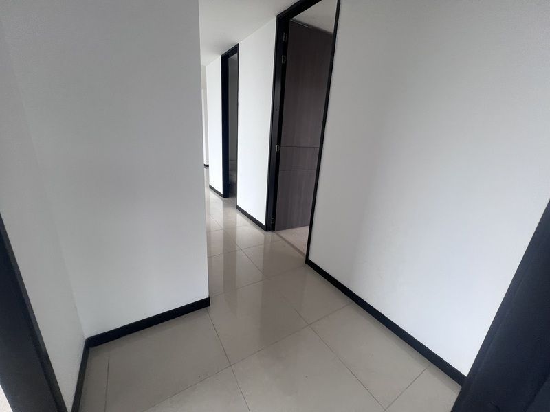 APARTAMENTO EN ARRIENDO UBICADO EN EL POBLADO SECTOR LALINDE - 3