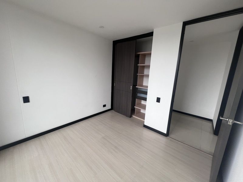 APARTAMENTO EN ARRIENDO UBICADO EN EL POBLADO SECTOR LALINDE - 6