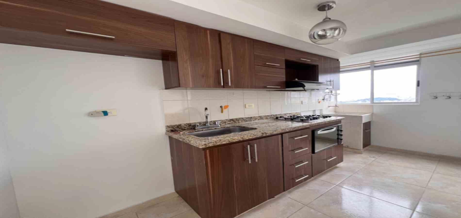 APARTAMENTO EN VENTA UBICADO EN MEDELLIN SECTOR RODEO ALTO - 3