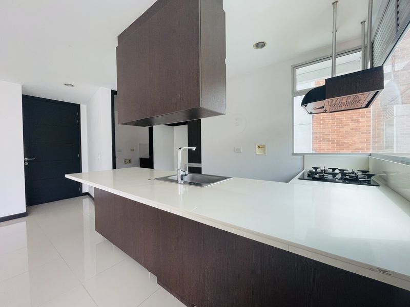 APARTAMENTO EN VENTA UBICADO EN EL POBLADO SECTOR SANTA MARIA DE LOS ANGELES - 3