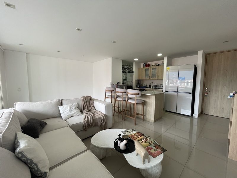 APARTAMENTO EN VENTA UBICADO EN ENVIGADO SECTOR LOMA ESMERALDAL - 2