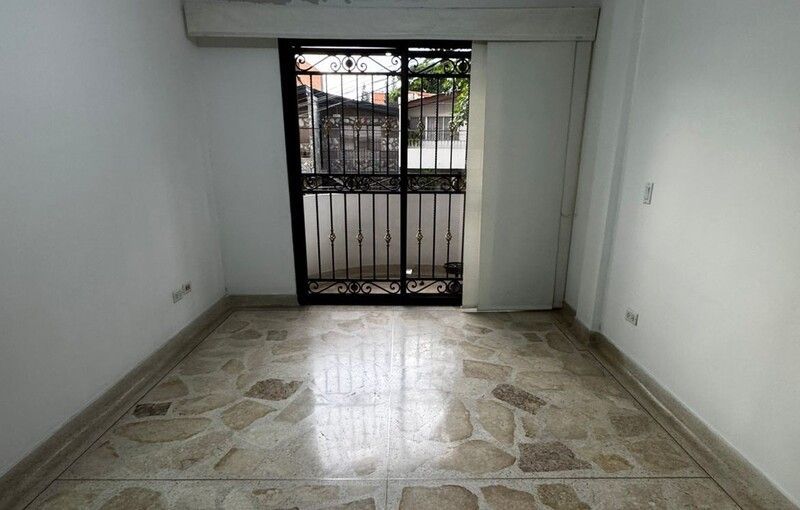 CASA EN ARRIENDO UBICADA EN MEDELLIN SECTOR LAURELES - 12