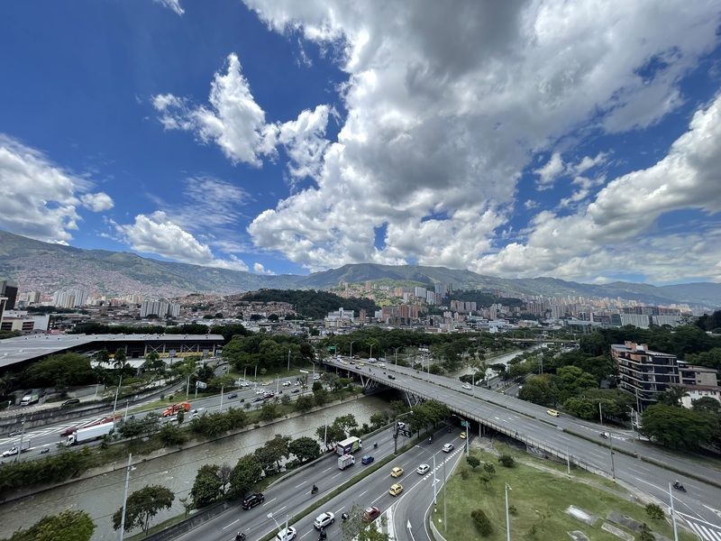 APARTAMENTO EN ARRIENDO UBICADO EN MEDELLIN SECTOR PARQUES DEL RIO - 27