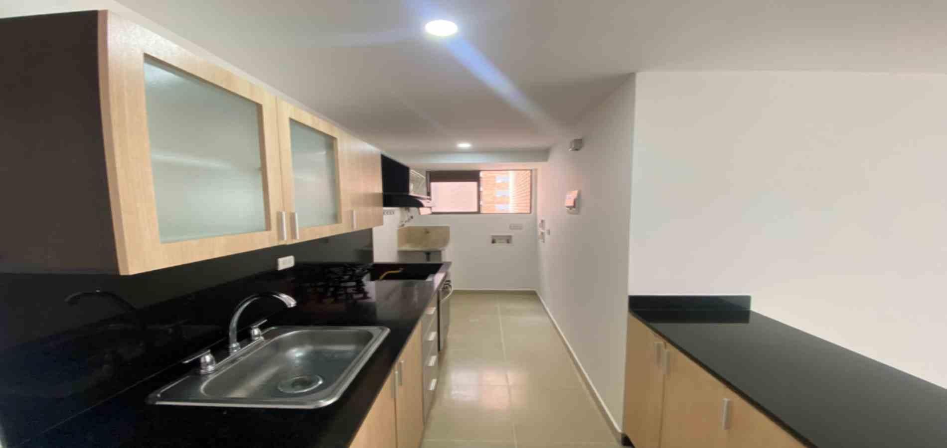 APARTAMENTO EN ARRIENDO UBICADO EN EL POBLADO SECTOR LINARES - 3