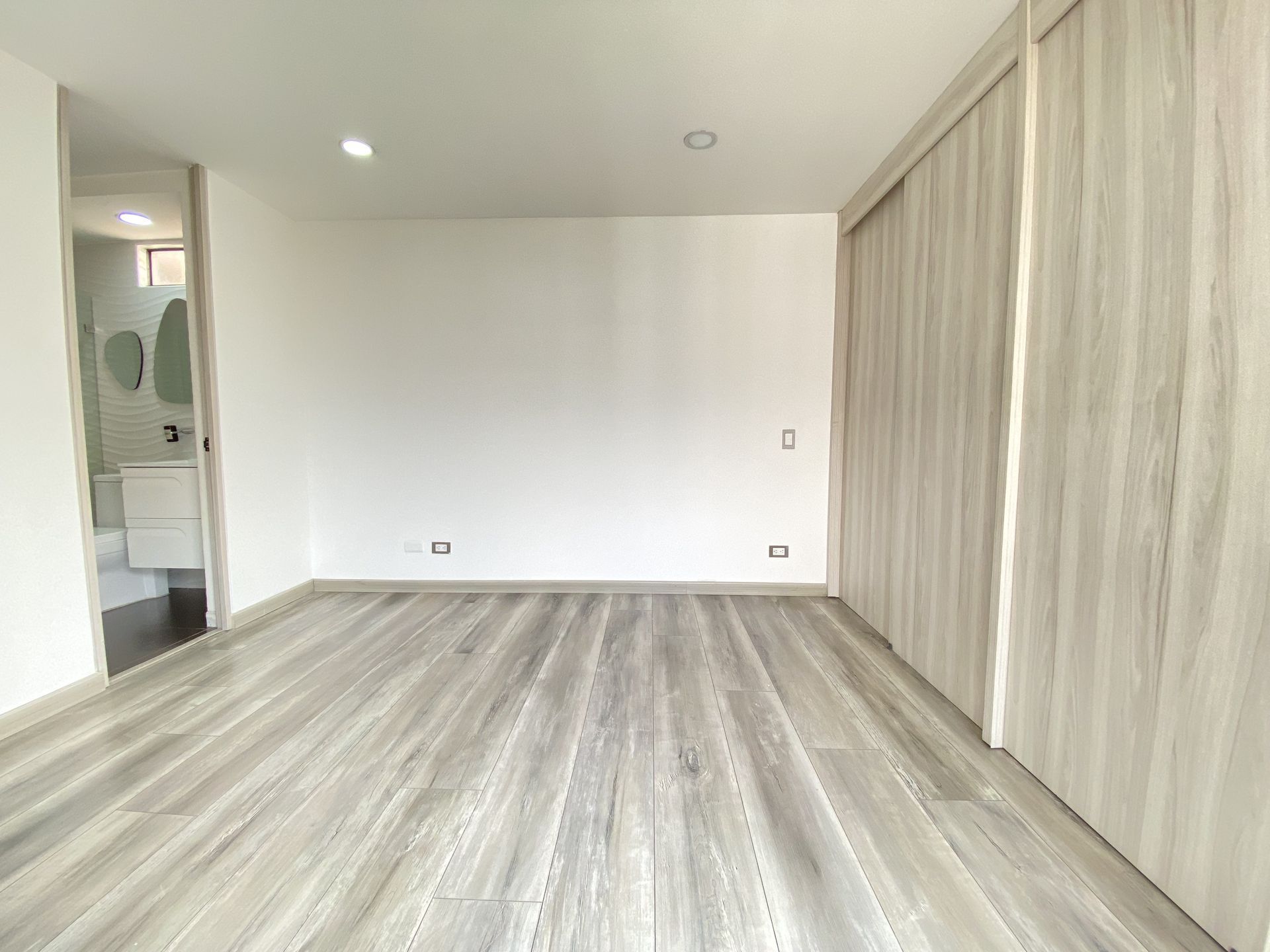 APARTAMENTO EN ARRIENDO UBICADO EN EL POBLADO SECTOR LINARES - 7