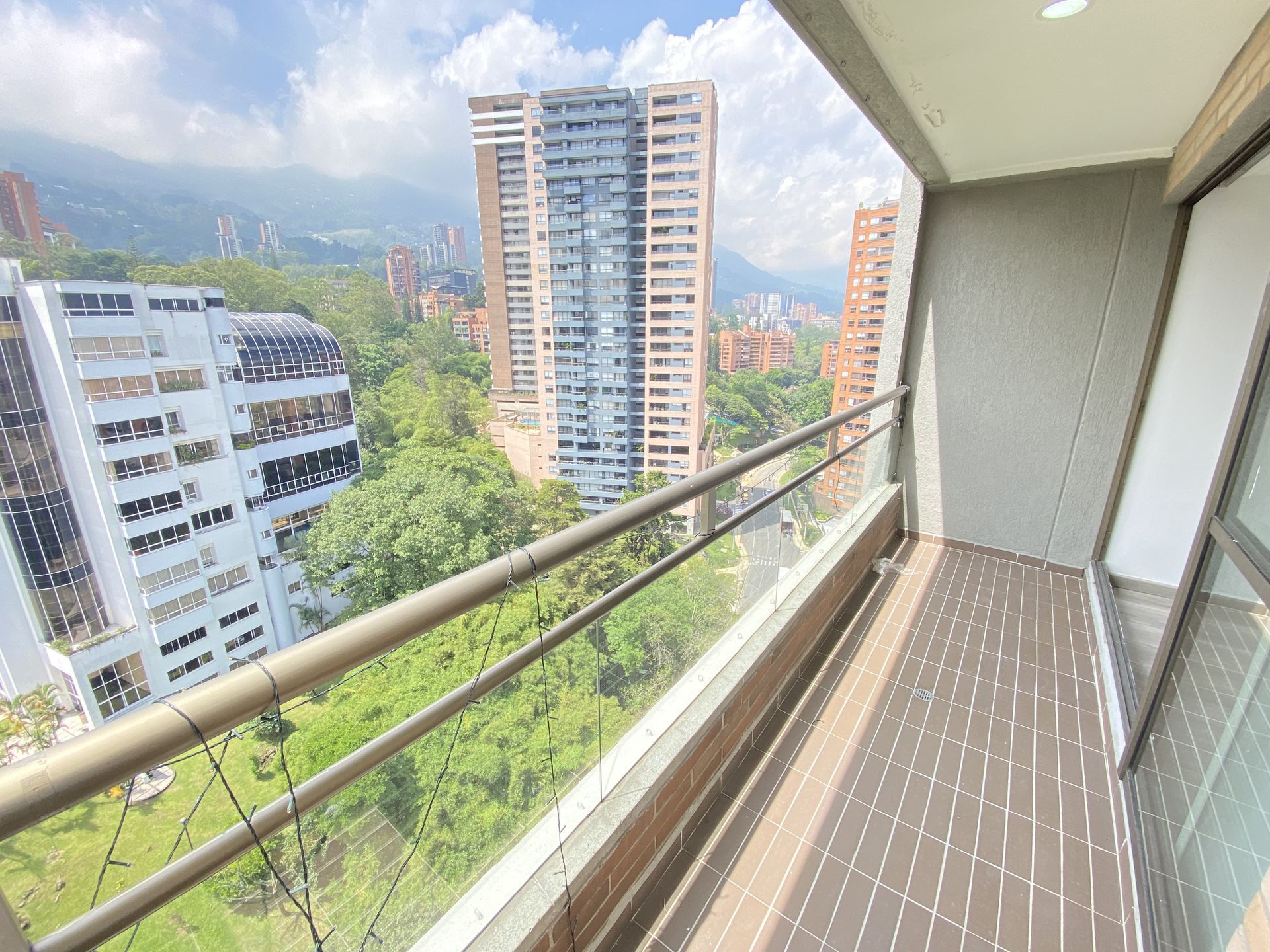 APARTAMENTO EN ARRIENDO UBICADO EN EL POBLADO SECTOR LINARES - 12