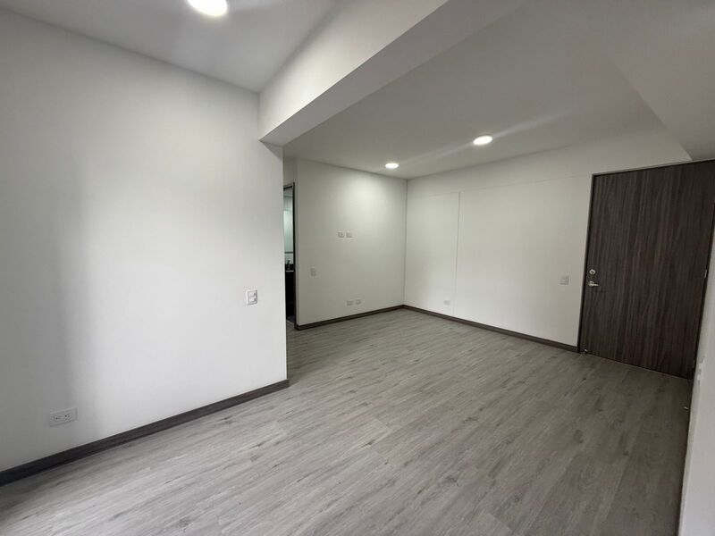 APARTAMENTO EN ARRIENDO UBICADO EN EL POBLADO SECTOR LAS PALMAS - 2