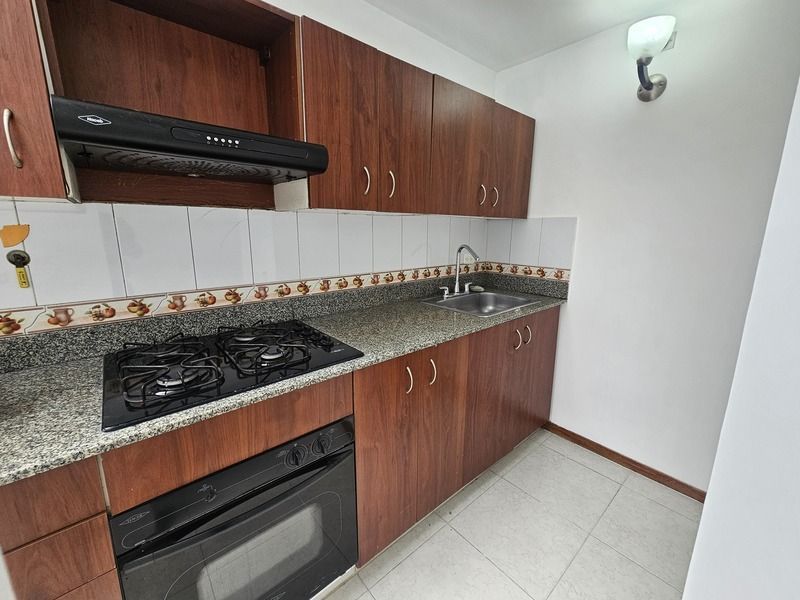 APARTAMENTO EN ARRIENDO UBICADO EN EL POBLADO SECTOR CASTROPOL - 4