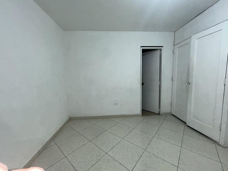 CASA EN ARRIENDO UBICADA EN MEDELLIN SECTOR BELEN ROSALES - 6