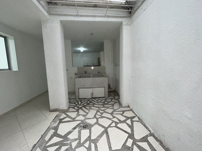 CASA EN ARRIENDO UBICADA EN MEDELLIN SECTOR BELEN ROSALES - 14