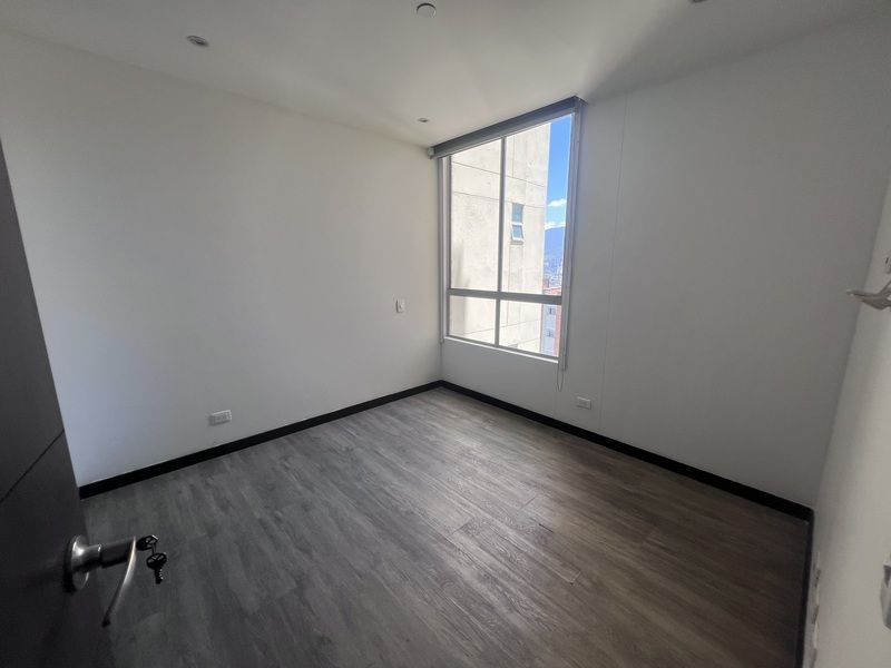 APARTAMENTO EN ARRIENDO UBICADO EN EL POBLADO SECTOR LALINDE - 5