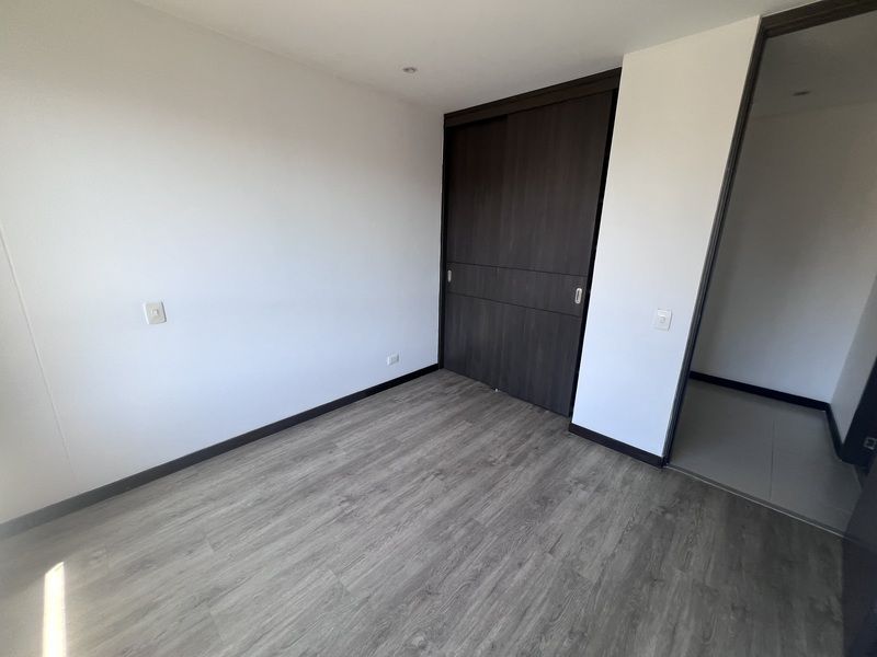 APARTAMENTO EN ARRIENDO UBICADO EN EL POBLADO SECTOR LALINDE - 7