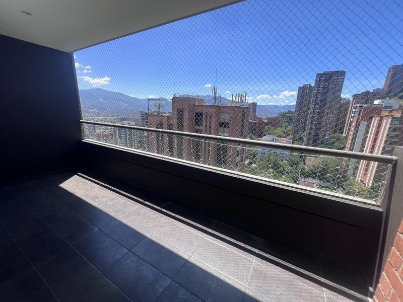 APARTAMENTO EN ARRIENDO UBICADO EN EL POBLADO SECTOR LALINDE - 16