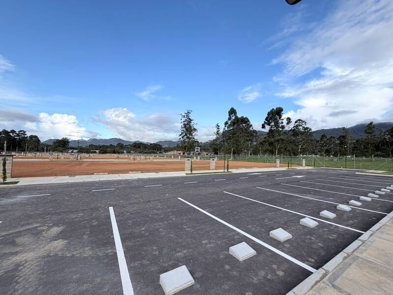 LOTE EN VENTA UBICADO EN LA CEJA SECTOR CIRCUNVALAR - 12