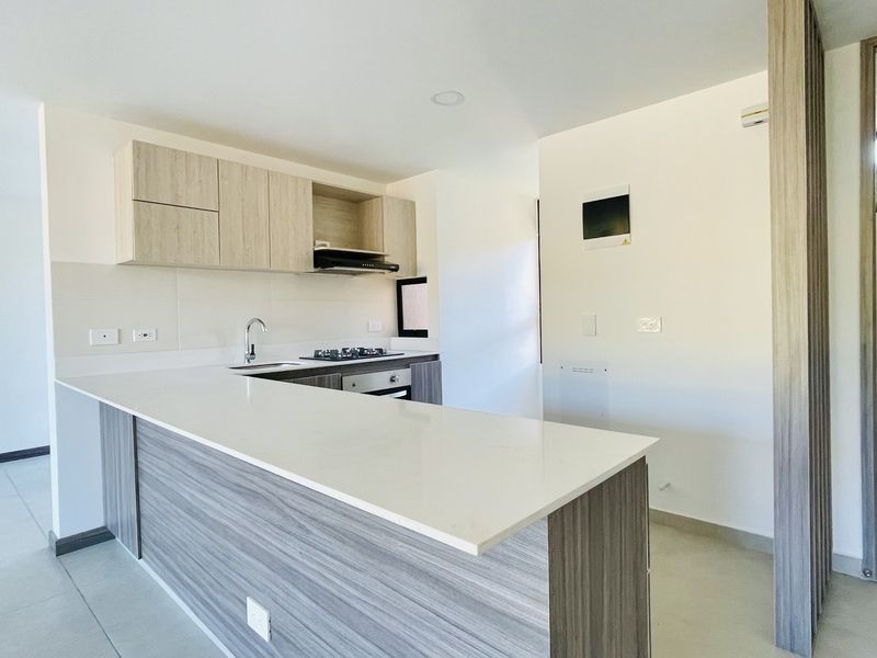 APARTAMENTO EN VENTA UBICADO EN ENVIGADO SECTOR CAMINO VERDE - 3