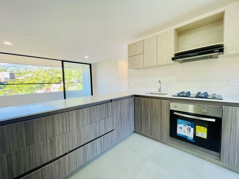 APARTAMENTO EN VENTA UBICADO EN ENVIGADO SECTOR CAMINO VERDE - 4