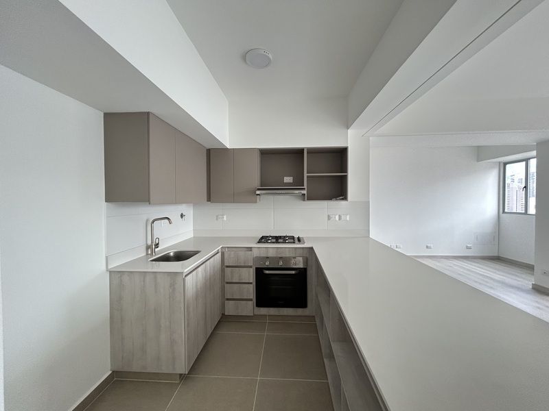 APARTAMENTO EN VENTA UBICADO EN EL POBLADO SECTOR CIUDAD DEL RIO - 6